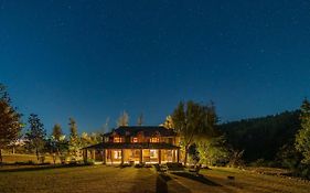 Stayvista At Tea House - Tea Garden Retreat